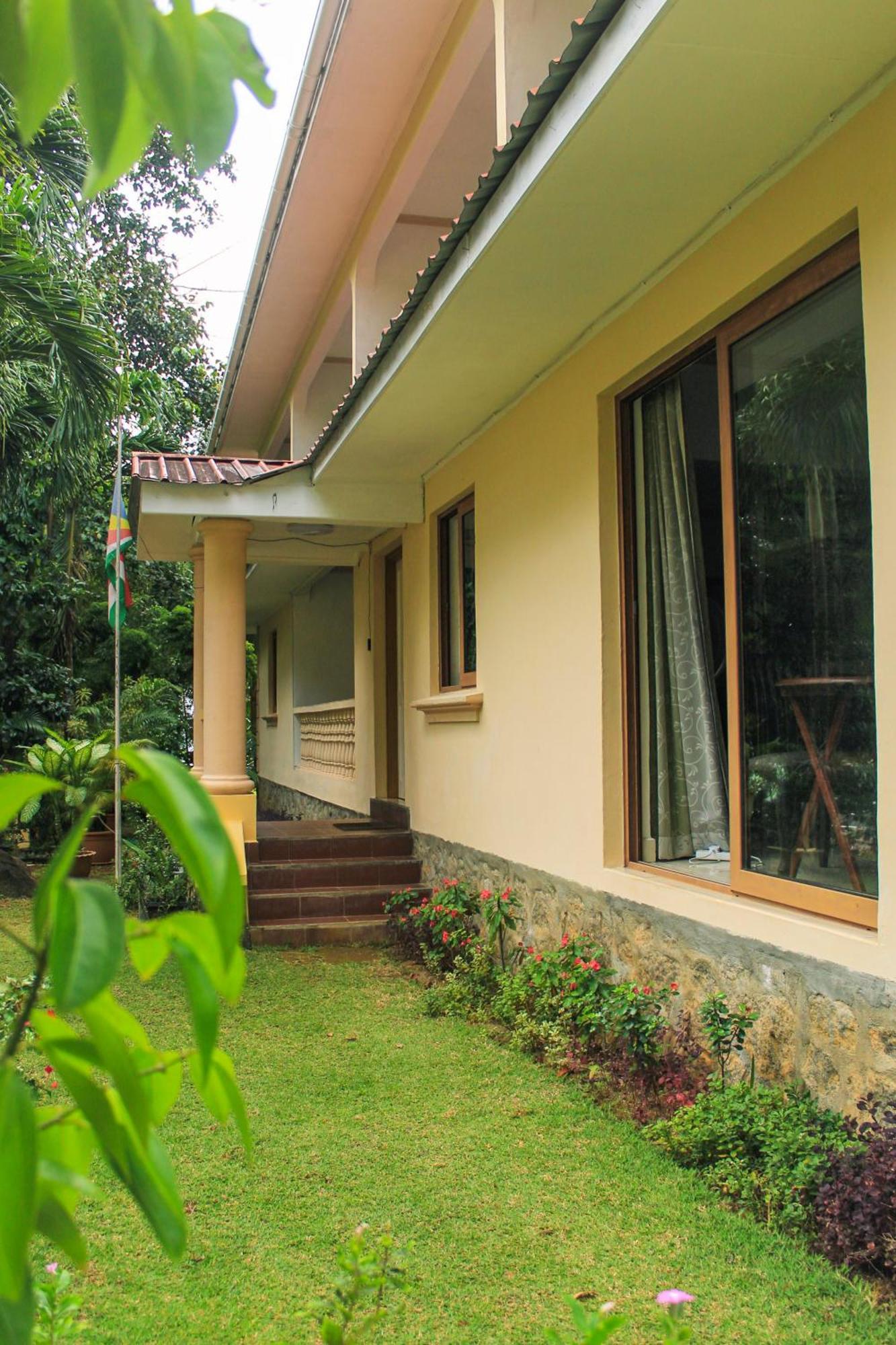 Forest Lodge Bel Ombre Exterior photo